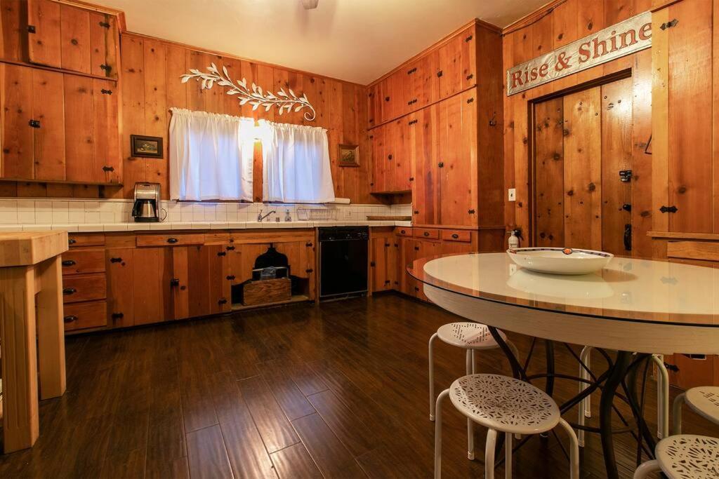 The Lodge At 11 Chimneys Idyllwild Kültér fotó